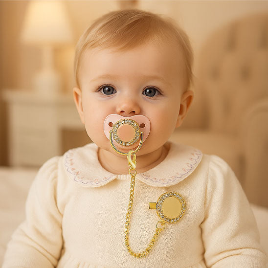 Tétine bébé physiologique- Avec attache dorée