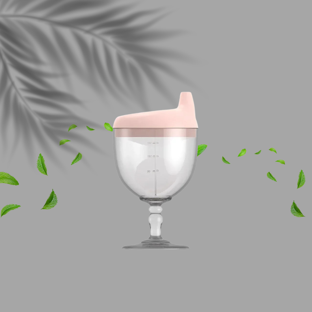 verre-pour-bebe-avec-couvercle