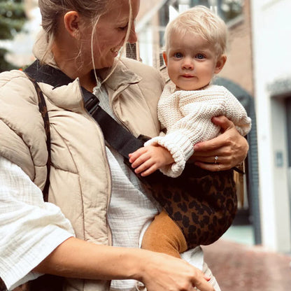 Echarpe de portage- Essentielle pour les parents modernes