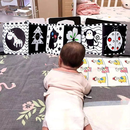 Livre bebe en tissus sensoriel dès la naissance