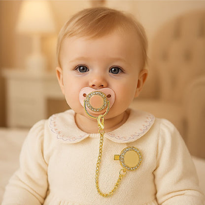 Tétine bébé physiologique- Avec attache dorée