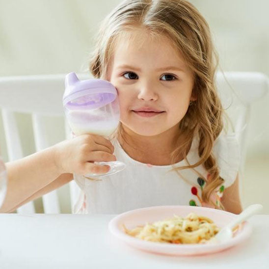 verre-pour-bebe-apprentissage